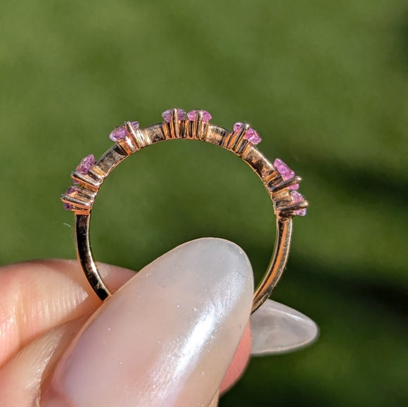 18K Rose Gold Staggered Pink Sapphire Baguette Ring Band - Picture 4 of 8